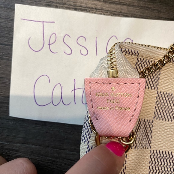 100% authentic Hand painted zippered pouch - Picture 4 of 4